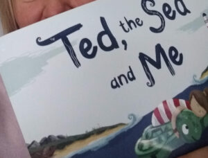 lorraine murray holding book 'ted the sea and me'